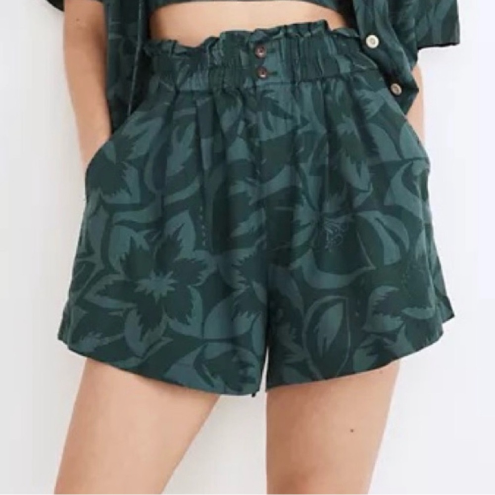 NWT Madewell Green Tropical Floral Shorts
